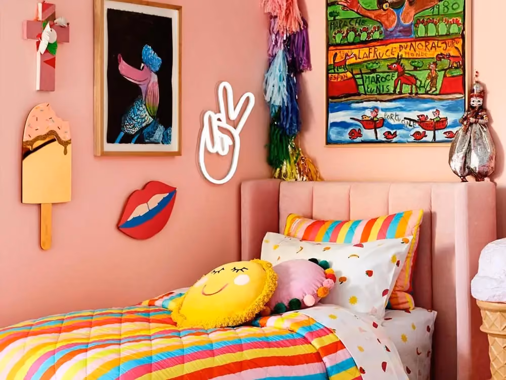 Aesthetic de quarto antigo